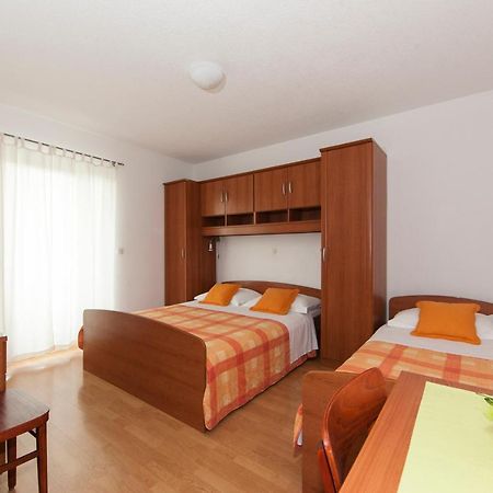 Apartments Milana 2 Tučepi المظهر الخارجي الصورة