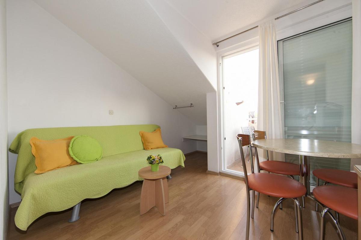Apartments Milana 2 Tučepi المظهر الخارجي الصورة